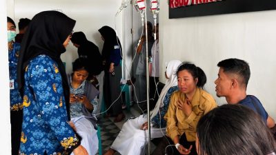 Breaking News! Ratusan Siswa di Salakan Keracunan Menu Makanan Bergizi